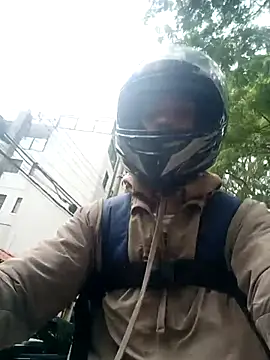 doodosantoss online show from November 24, 2025, 4:40 pm