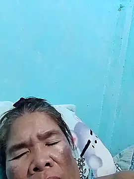 sexylizzy4u online show from September 17, 2025, 12:40 pm