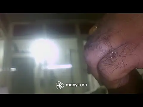 Snapshot of jikh13 chatting on December 1, 2025, 3:35 pm jikh13 online show from December 1, 2025, 3:35 pm