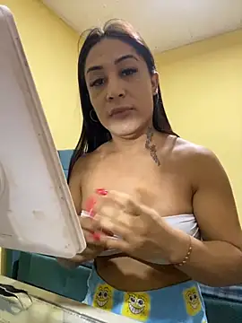 Snapshot of Afroditahott chatting on December 14, 2025, 8:47 pm Afroditahott online show from December 14, 2025, 8:47 pm