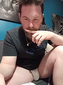 Snapshot of tom_sauwer chatting on June 9, 2026, 12:00 am tom sauwer online show from June 9, 2026, 12:00 am