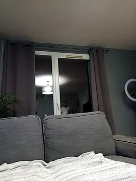 tom sauwer online show from April 24, 2026, 11:18 pm