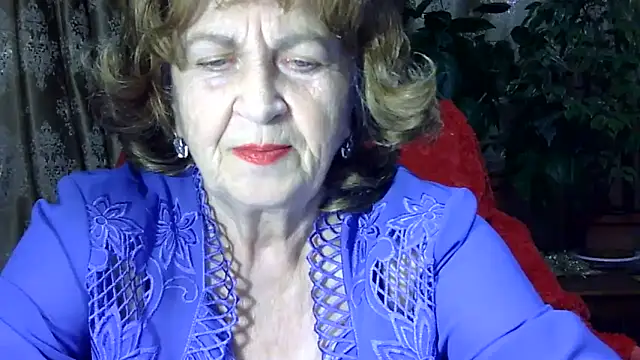 Emma52610 online show from March 17, 2026, 7:28 pm