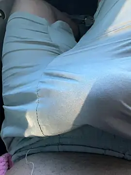 sbusiso1 online show from April 18, 2026, 6:38 am