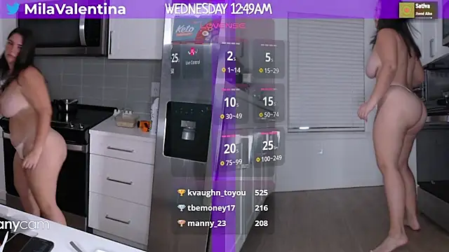 MilaValentina online show from March 5, 2025, 5:50 am