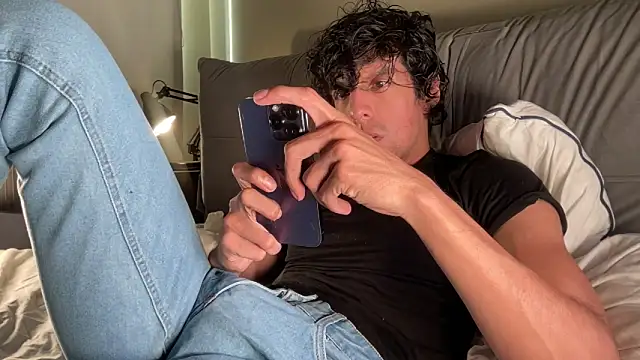 beranco19 online show from April 10, 2026, 10:28 pm