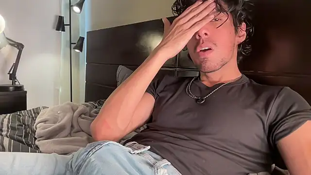 beranco19 online show from March 10, 2026, 7:18 pm