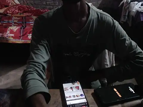 ThethunderPo online show from March 21, 2026, 4:46 am