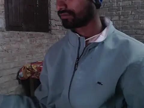 ThethunderPo online show from February 1, 2026, 2:32 am