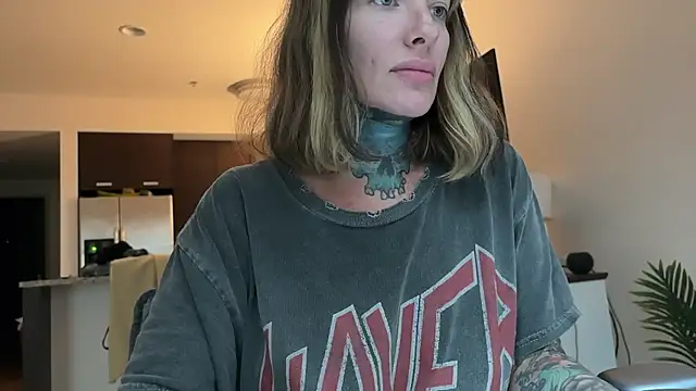 airgeadx online show from October 13, 2025, 4:52 pm