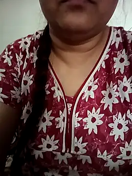 Snapshot of naughtymadam chatting on March 2, 2026, 3:18 am naughtymadam online show from March 2, 2026, 3:18 am