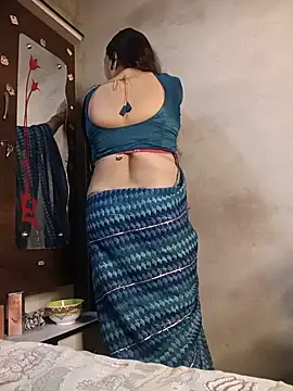 naughtymadam online show from July 9, 2026, 6:36 am