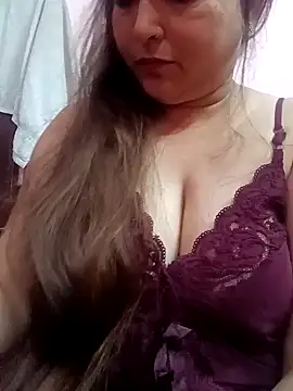 Snapshot of naughtymadam chatting on December 10, 2024, 4:34 am naughtymadam online show from December 10, 2024, 4:34 am