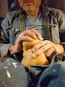 ROBERT0516 online show from October 25, 2025, 10:54 pm