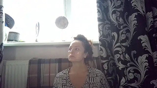 Snapshot of LindaStarS chatting on January 13, 2026, 5:55 am LindaStarS online show from January 13, 2026, 5:55 am