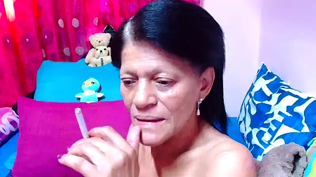 SLUTTYROXY online show from October 1, 2025, 6:29 am