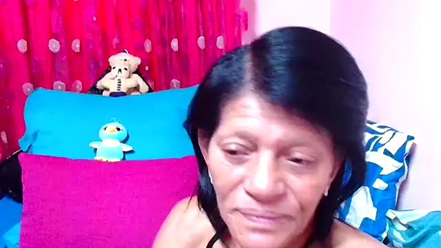 SLUTTYROXY online show from October 25, 2025, 5:39 am