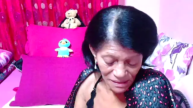 SLUTTYROXY online show from October 11, 2025, 4:13 am