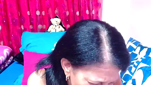 SLUTTYROXY online show from November 24, 2025, 8:36 am