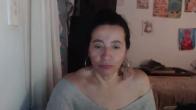 stefilove10 online show from October 14, 2025, 2:28 pm