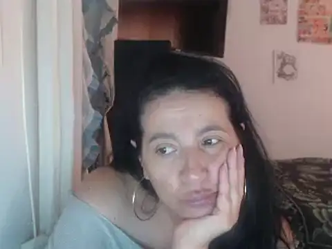 stefilove10 online show from March 10, 2025, 4:03 pm