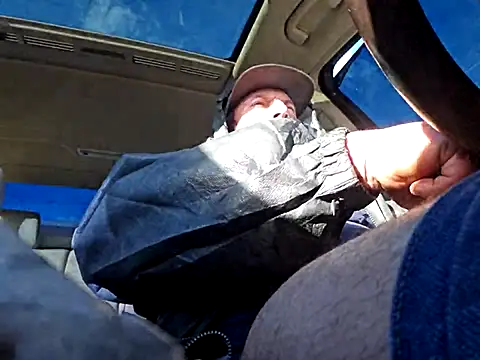 UncutHammer69 online show from February 17, 2026, 12:08 am