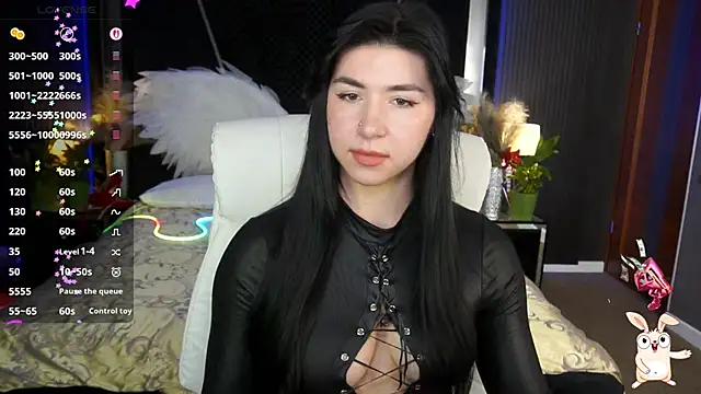 EmilyCandyy online show from April 11, 2026, 6:21 am