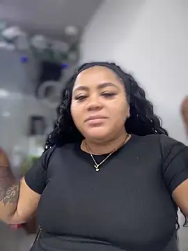 yanza2002 online show from January 24, 2025, 1:56 am