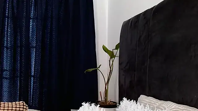 SoftRosee online show from April 29, 2026, 5:55 am