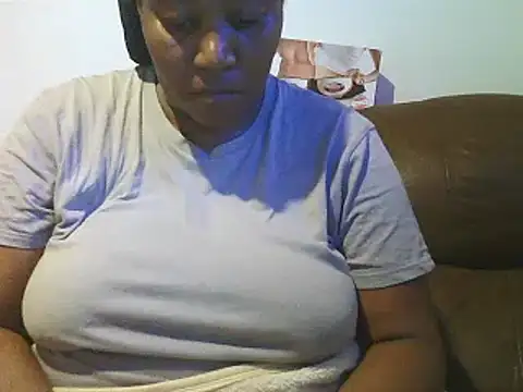 ebonytitts4u online show from March 23, 2025, 4:38 am