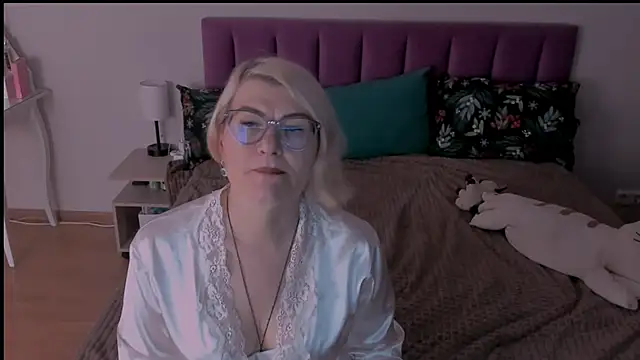 Snapshot of sabrinamacmarren chatting on February 28, 2025, 11:34 pm sabrinamacmarren online show from February 28, 2025, 11:34 pm