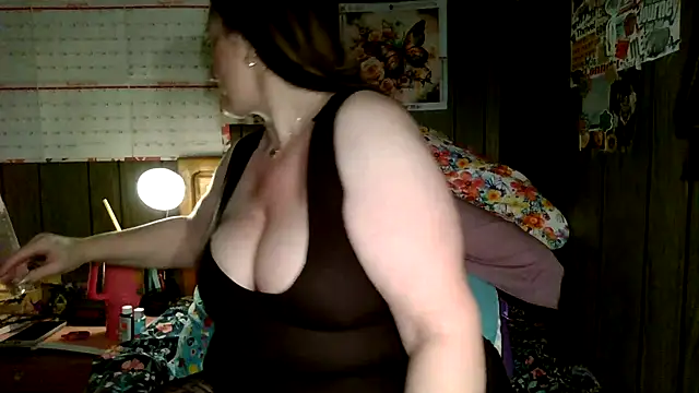 Snapshot of Sugartits112178 chatting on May 14, 2026, 3:58 am Sugartits112178 online show from May 14, 2026, 3:58 am
