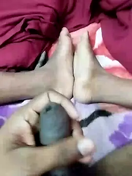 Snapshot of bigh96dik chatting on February 13, 2025, 4:43 am bigh96dik online show from February 13, 2025, 4:43 am