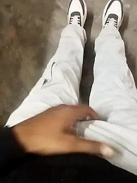 bigh96dik online show from December 21, 2025, 11:01 am