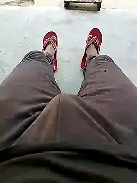 Snapshot of bigh96dik chatting on January 17, 2025, 9:28 am bigh96dik online show from January 17, 2025, 9:28 am