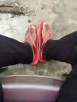 Snapshot of bigh96dik chatting on January 25, 2025, 5:18 am bigh96dik online show from January 25, 2025, 5:18 am