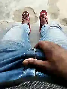 Snapshot of bigh96dik chatting on January 31, 2025, 10:42 am bigh96dik online show from January 31, 2025, 10:42 am