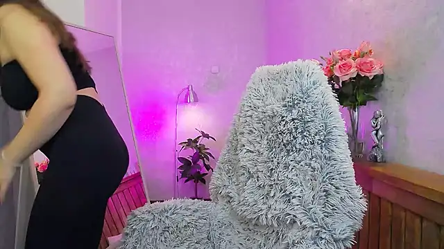 LallyHill online show from February 21, 2025, 4:05 pm