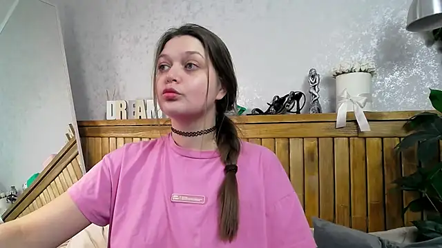 LallyHill online show from March 3, 2025, 9:34 am