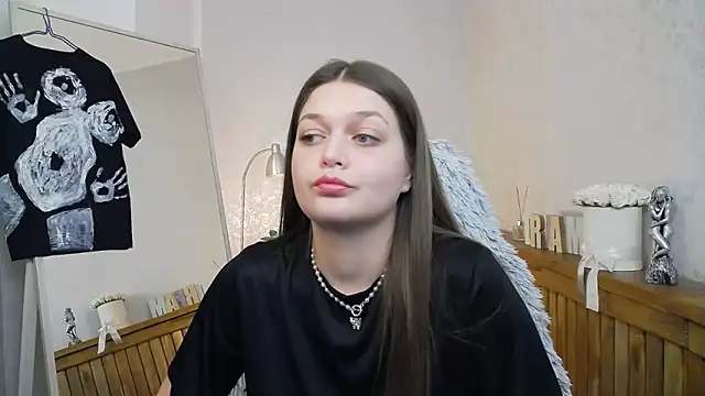 LallyHill online show from February 9, 2025, 11:25 am