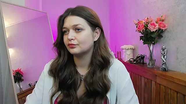 LallyHill online show from February 15, 2025, 10:44 am