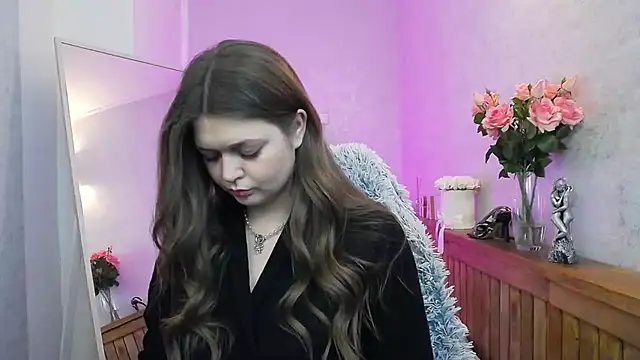 LallyHill online show from February 19, 2025, 1:39 pm