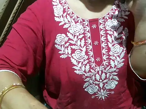 UrsMansi online show from July 14, 2026, 2:49 am