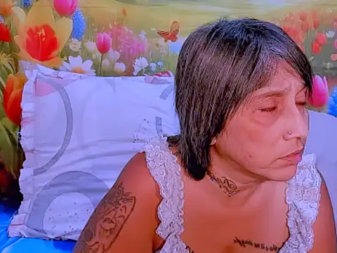 Snapshot of indianroxy chatting on November 20, 2025, 10:09 pm indianroxy online show from November 20, 2025, 10:09 pm