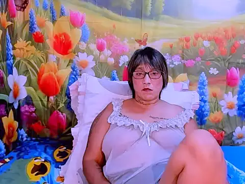 Snapshot of indianroxy chatting on October 8, 2025, 6:08 pm indianroxy online show from October 8, 2025, 6:08 pm