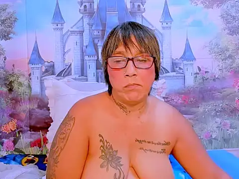 Snapshot of indianroxy chatting on September 12, 2025, 6:29 pm indianroxy online show from September 12, 2025, 6:29 pm