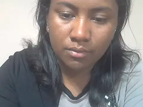cutybigass online show from July 15, 2026, 4:36 pm