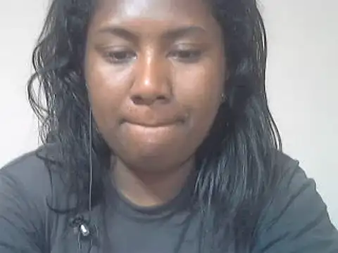 cutybigass online show from July 13, 2026, 5:34 pm