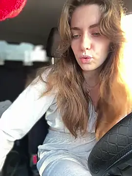 MariiD online show from March 27, 2026, 7:06 am