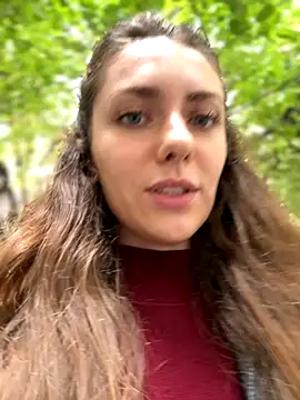 MariiD online show from October 9, 2025, 1:00 pm